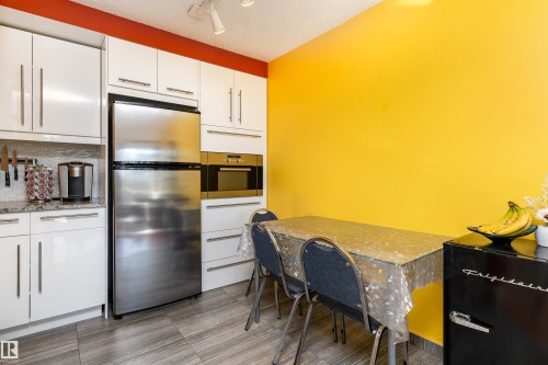 604 9028 Jasper Avenue, Edmonton, AB - Indoor Photo Showing Kitchen With Stainless Steel Kitchen