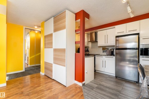 604 9028 Jasper Avenue, Edmonton, AB - Indoor Photo Showing Kitchen With Stainless Steel Kitchen