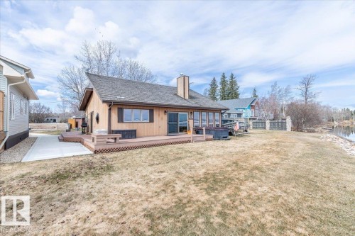 35 Lakeshore Dr, Rural Wetaskiwin County, AB - Outdoor With Deck Patio Veranda