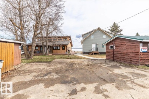 35 Lakeshore Dr, Rural Wetaskiwin County, AB - Outdoor