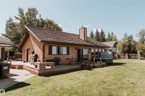 35 Lakeshore Dr, Rural Wetaskiwin County, AB - Outdoor With Deck Patio Veranda