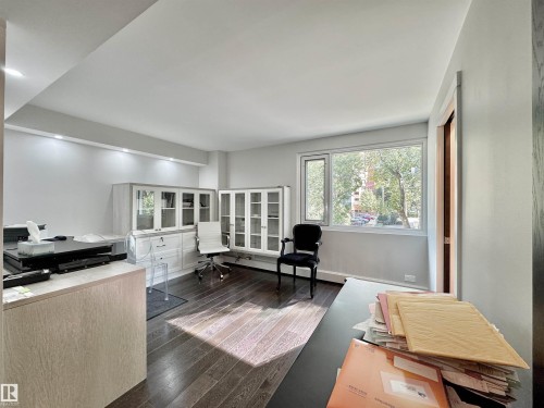 201 10010 119 Street Nw, Edmonton, AB - Indoor