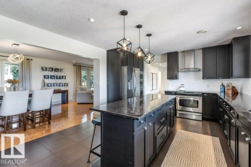 25421 Twp Road 554, Rural Sturgeon County, AB - Indoor Photo Showing Kitchen With Upgraded Kitchen