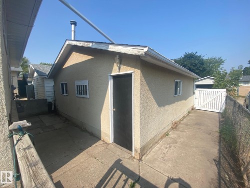 5424 55 Avenue, Wetaskiwin, AB - Outdoor With Exterior