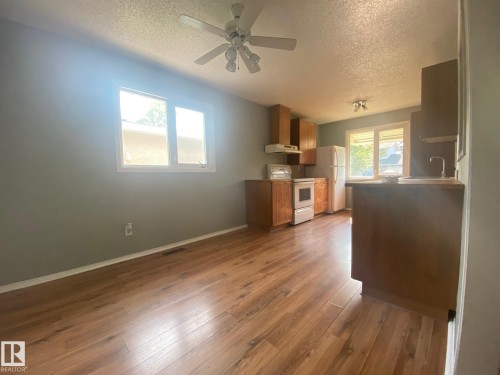 5424 55 Avenue, Wetaskiwin, AB - Indoor