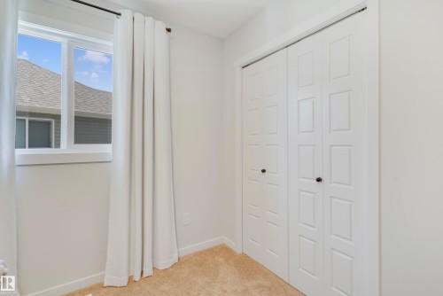1138 Cy Becker Road, Edmonton, AB - Indoor Photo Showing Other Room