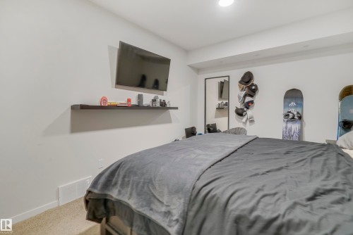1138 Cy Becker Road, Edmonton, AB - Indoor Photo Showing Bedroom