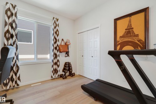 1138 Cy Becker Road, Edmonton, AB - Indoor