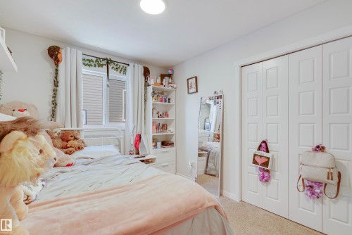 1138 Cy Becker Road, Edmonton, AB - Indoor Photo Showing Bedroom
