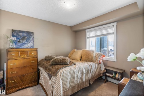 104 25 Element Dr, St. Albert, AB - Indoor Photo Showing Bedroom