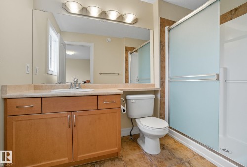 11611 17 Avenue, Edmonton, AB - Indoor Photo Showing Bathroom