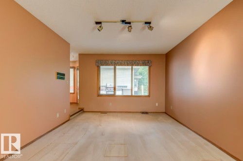 69 Nottingham Estates, Sherwood Park, AB - Indoor Photo Showing Other Room