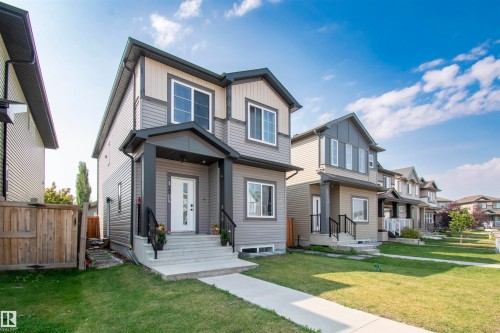 17704 59 Street NW  Edmonton, AB T5Y 0W8