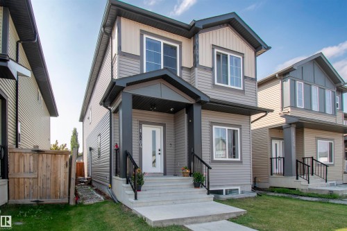 17704 59 Street Nw, Edmonton, AB - Outdoor