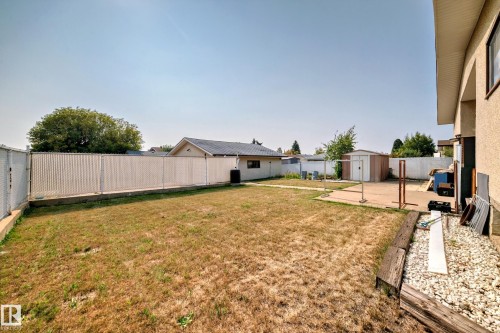 8311 150 Avenue, Edmonton, AB - Outdoor