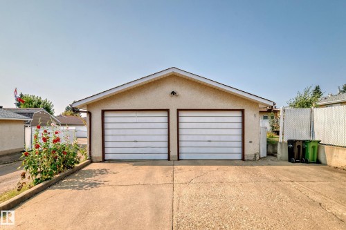 8311 150 Avenue, Edmonton, AB - Outdoor With Exterior