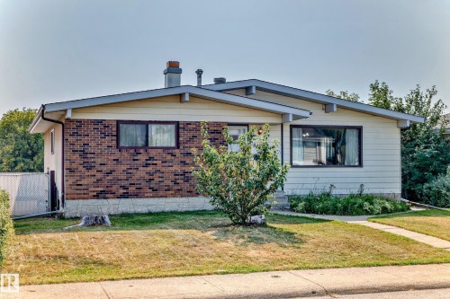 8311 150 Avenue, Edmonton, AB - Outdoor