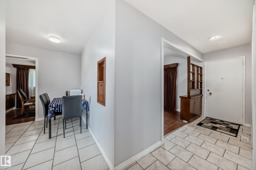 8311 150 Avenue, Edmonton, AB - Indoor Photo Showing Other Room