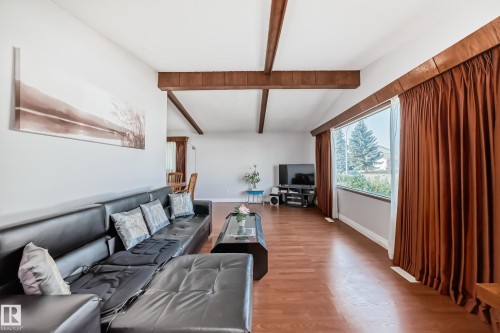 8311 150 Avenue, Edmonton, AB - Indoor Photo Showing Other Room