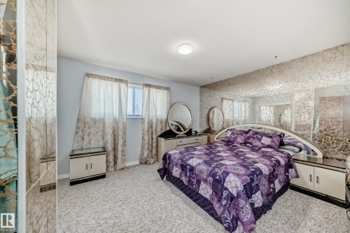 8311 150 Avenue, Edmonton, AB - Indoor Photo Showing Bedroom