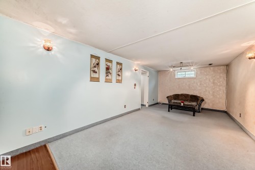 8311 150 Avenue, Edmonton, AB - Indoor Photo Showing Other Room
