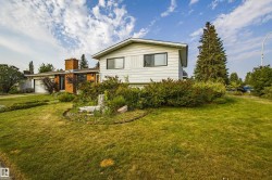 1912 68 street  Edmonton, AB T5K 2J4
