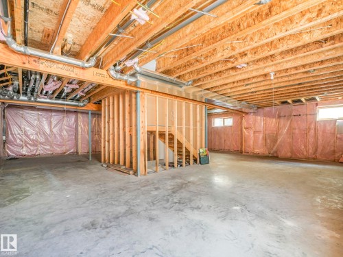 2421 Ashcraft Crescent, Edmonton, AB - Indoor Photo Showing Basement