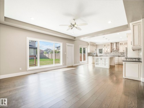 2421 Ashcraft Crescent, Edmonton, AB - Indoor