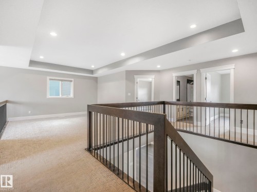 2421 Ashcraft Crescent, Edmonton, AB - Indoor Photo Showing Other Room