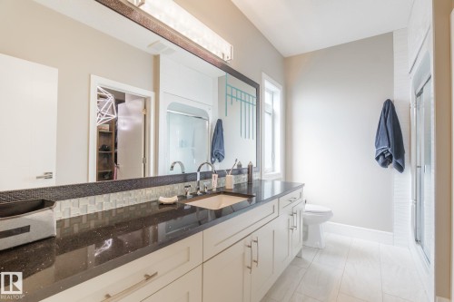 576 Fountain Creek Lane, Rural Strathcona County, AB - Indoor Photo Showing Bathroom
