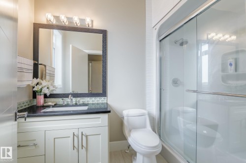 576 Fountain Creek Lane, Rural Strathcona County, AB - Indoor Photo Showing Bathroom