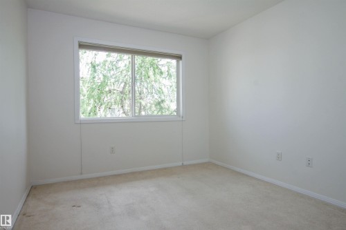 402 8912 156 Street, Edmonton, AB - Indoor Photo Showing Other Room