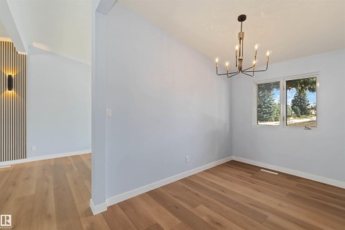 6808 95 Avenue, Edmonton, AB - Indoor Photo Showing Other Room