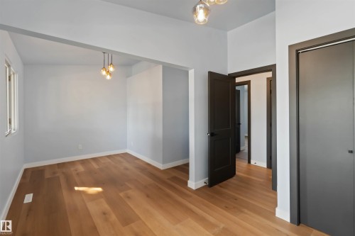 6808 95 Avenue, Edmonton, AB - Indoor Photo Showing Other Room