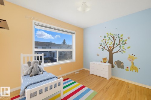 55 603 Youville Drive E, Edmonton, AB - Indoor Photo Showing Bedroom