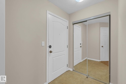 212 12550 140 Avenue, Edmonton, AB - Indoor Photo Showing Other Room