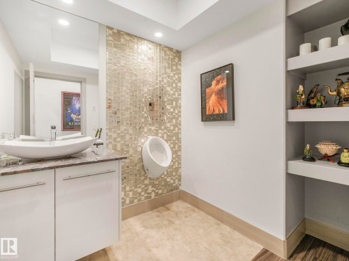 26 51222 Rge Road 260, Rural Parkland County, AB - Indoor Photo Showing Bathroom