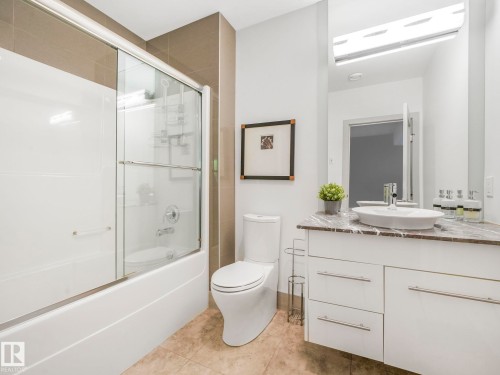 26 51222 Rge Road 260, Rural Parkland County, AB - Indoor Photo Showing Bathroom