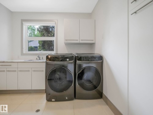 26 51222 Rge Road 260, Rural Parkland County, AB - Indoor Photo Showing Laundry Room