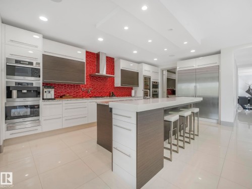 26 51222 Rge Road 260, Rural Parkland County, AB - Indoor Photo Showing Kitchen With Upgraded Kitchen