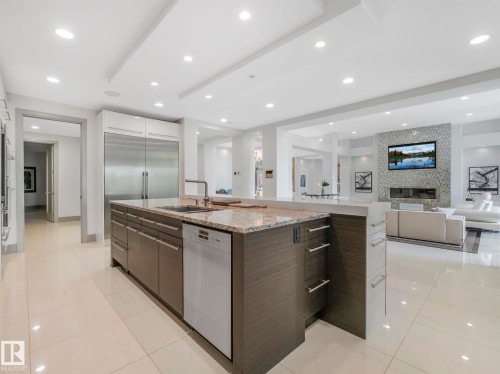 26 51222 Rge Road 260, Rural Parkland County, AB - Indoor Photo Showing Kitchen With Upgraded Kitchen