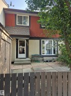 18277 84 Avenue  Edmonton, AB T5T 1T7