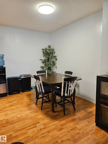 18277 84 Avenue, Edmonton, AB - Indoor Photo Showing Dining Room