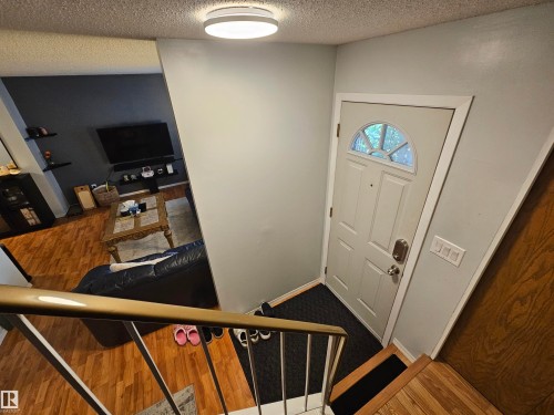 18277 84 Avenue, Edmonton, AB - Indoor Photo Showing Other Room