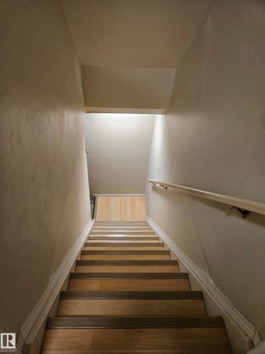 18277 84 Avenue, Edmonton, AB - Indoor Photo Showing Other Room