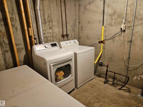18277 84 Avenue, Edmonton, AB - Indoor Photo Showing Laundry Room