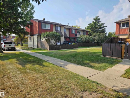 18277 84 Avenue, Edmonton, AB - Outdoor