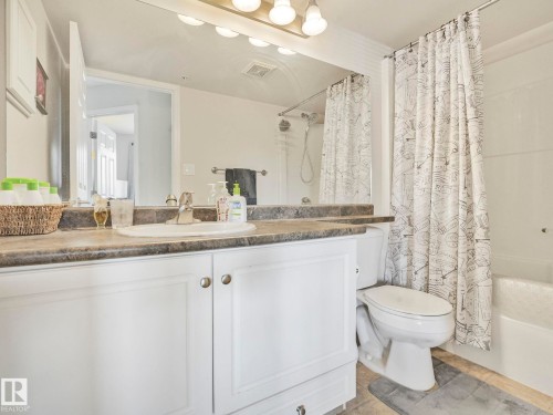 116 13625 34 Street, Edmonton, AB - Indoor Photo Showing Bathroom