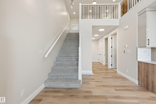 19034 20A Ave, Edmonton, AB - Indoor Photo Showing Other Room