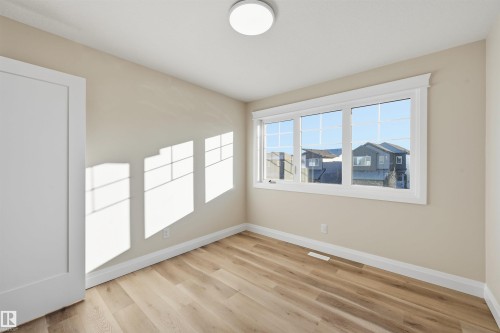 19034 20A Ave, Edmonton, AB - Indoor Photo Showing Other Room